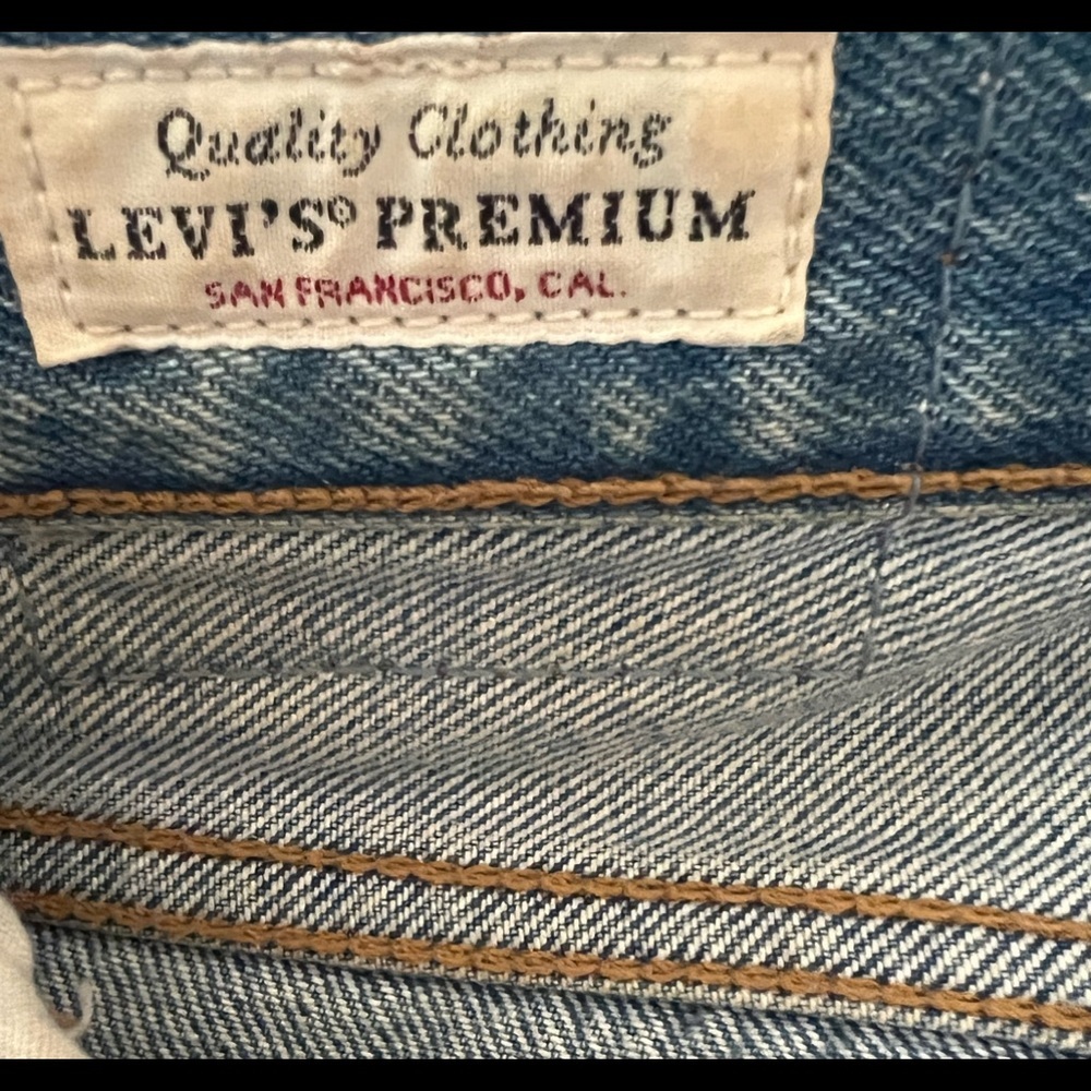 LEVI’S JEANS - Picture 8 of 10